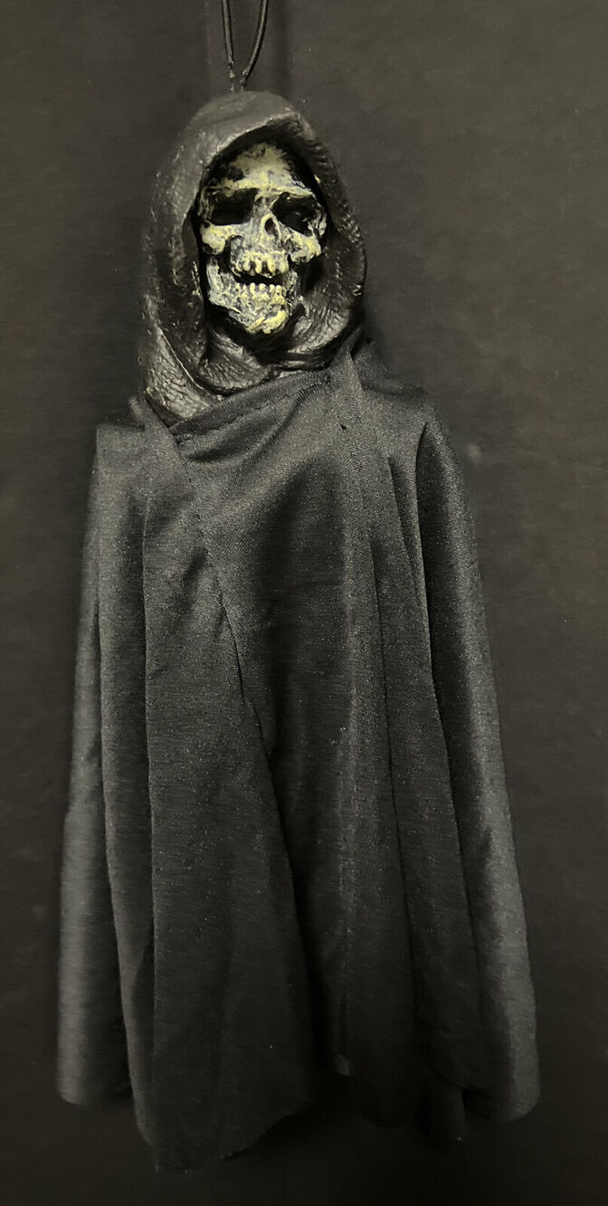 Paper Magic Group Hanging Grim Reaper Skeleton Prop Cape Halloween 14" Decor
